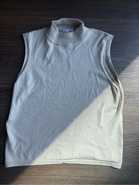 Pendleton Sleeveless Mock Neck Top
